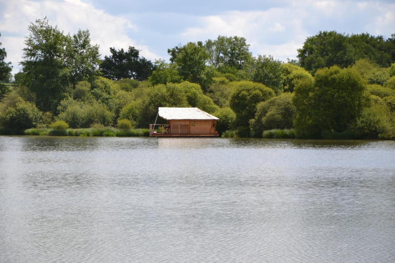Village Flottant De Pressac ภายนอก รูปภาพ